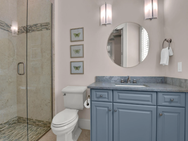 Luxury Coastal Retreat in Naples - Perfect For Your Next Vacation